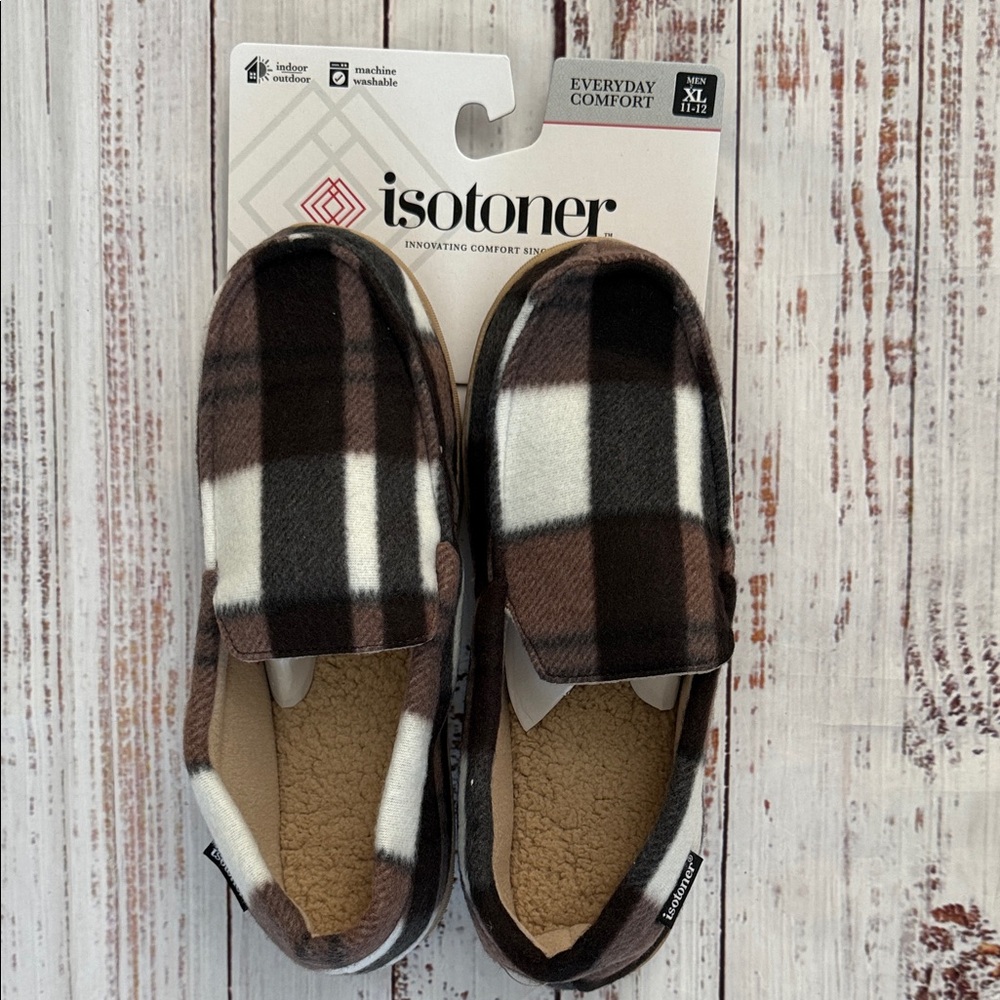 isotoner Men's Brown Black Plaid Slip-On Indoor/Outdoor Slippers XL 11-12 NWT